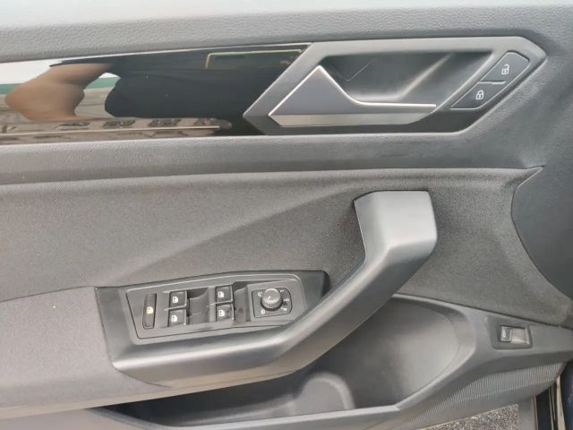 Volkswagen T-Roc 1.5 TSI Sport