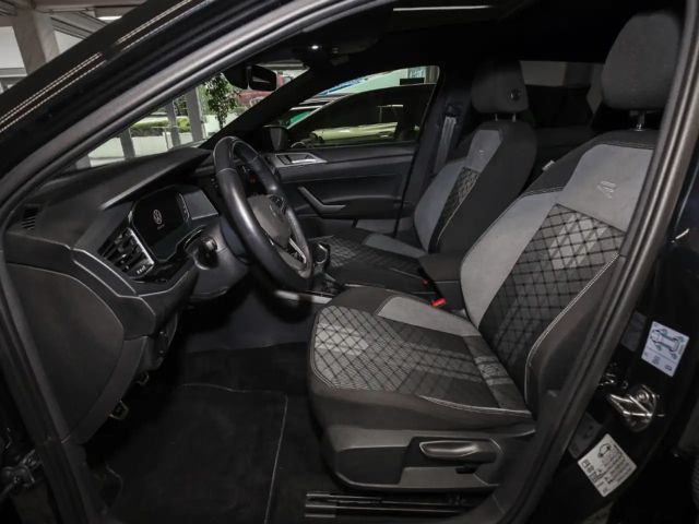 Volkswagen Taigo 1.0 TSI R-Line Style