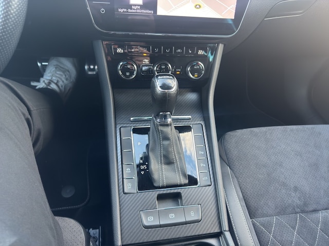 Skoda Superb 2.0 TDI Combi Sportline