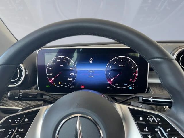 Mercedes-Benz C 200 AVANTGARDE Sedan