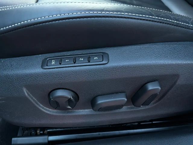 Skoda Superb 2.0 TDI 4x4 Combi Style Style