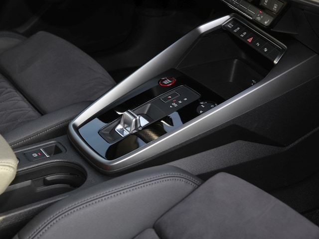 Audi RS3 Quattro S-Tronic Sedan