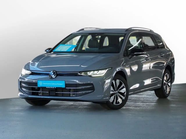 Volkswagen Golf 1.5 TSI Golf VIII Variant