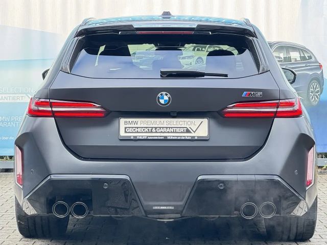 BMW M5 Touring Keramik PANO B&W M-Drivers-P AHK 0,5%