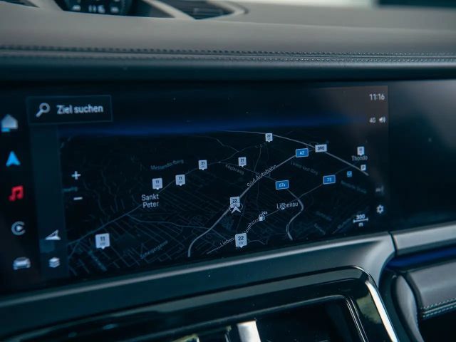 Porsche Panamera 4 E-Hybrid