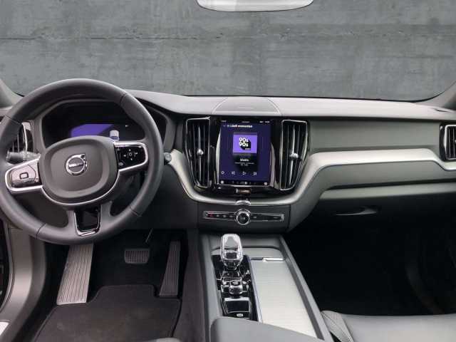 Volvo XC60 Dark Plus