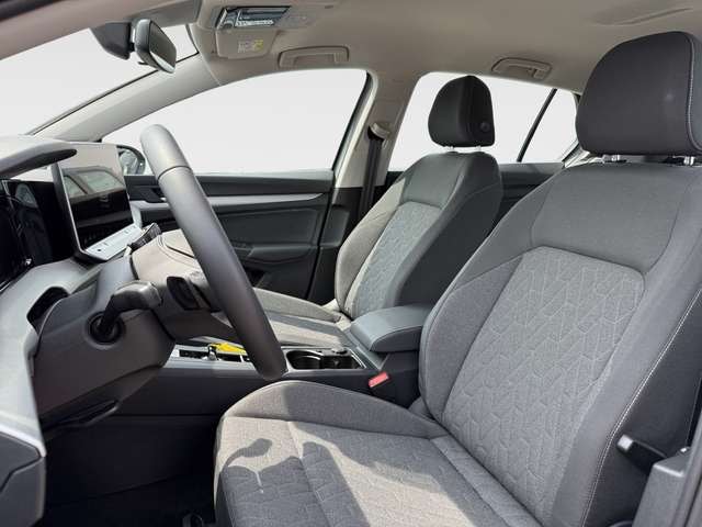 Volkswagen Golf 1.5 eTSI DSG Life