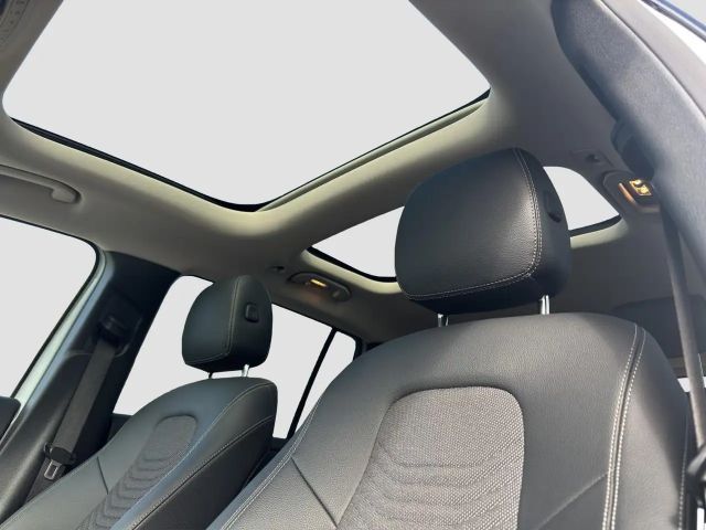 Mercedes-Benz EQB 300 4MATIC Progressive