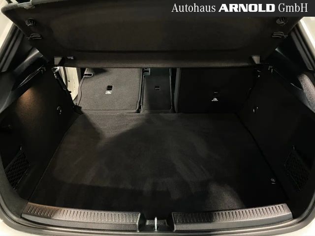 Mercedes-Benz A 250 4MATIC AMG Line