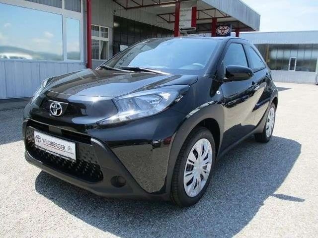 Toyota Aygo Hatchback Play VVT-i