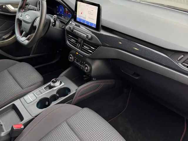 Ford Focus ST Line Wagon