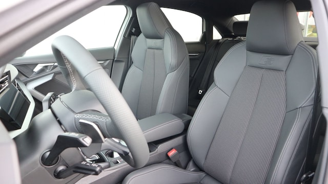 Audi A3 S-Tronic Sedan