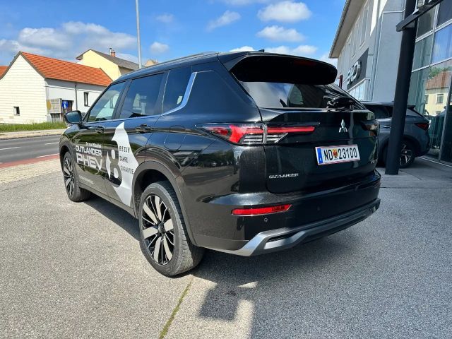 Mitsubishi Outlander Intense PHEV