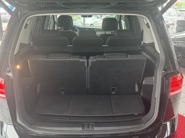 Volkswagen Touran DSG