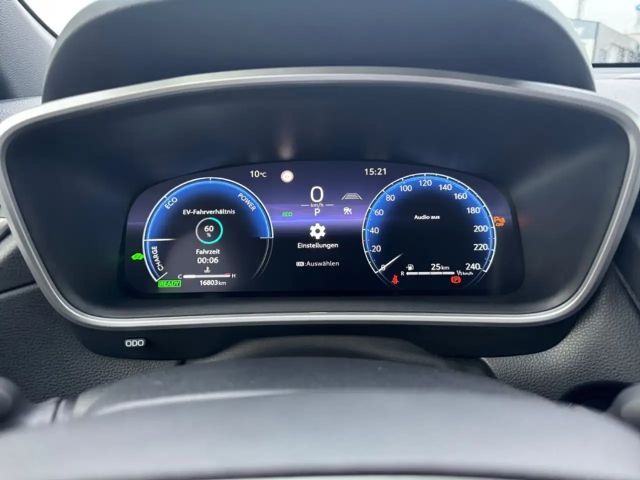 Toyota Corolla Cross Hybride Team D