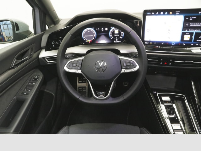 Volkswagen Golf 1.5 eTSI Golf VIII