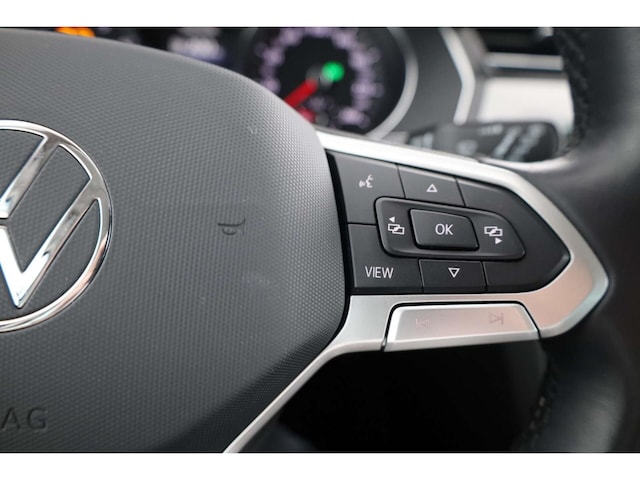 Volkswagen Passat 1.5 TSI Business Variant