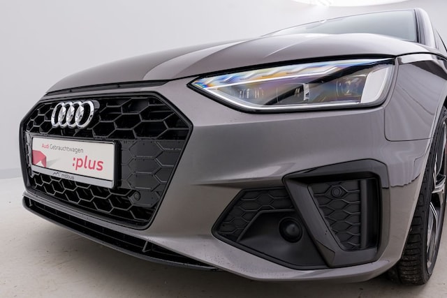 Audi A4 40 TFSI S-Tronic Sedan