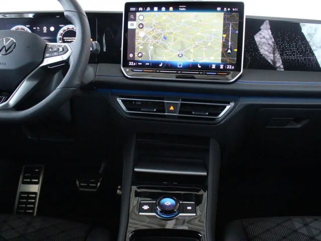 Volkswagen Tiguan IQ.Drive R-Line Sound