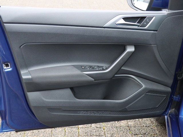 Volkswagen Taigo 1.0 TSI DSG R-Line