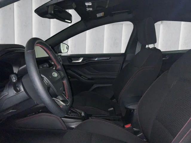 Ford Focus EcoBoost ST Line