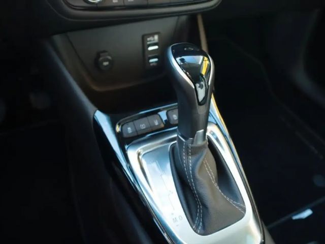 Opel Crossland X 1.2 Turbo Elegance