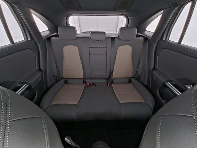 Mercedes-Benz EQA 300 4MATIC