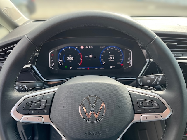 Volkswagen Touran 1.5 TSI *AHK*LED*KAMERA*SITZH*