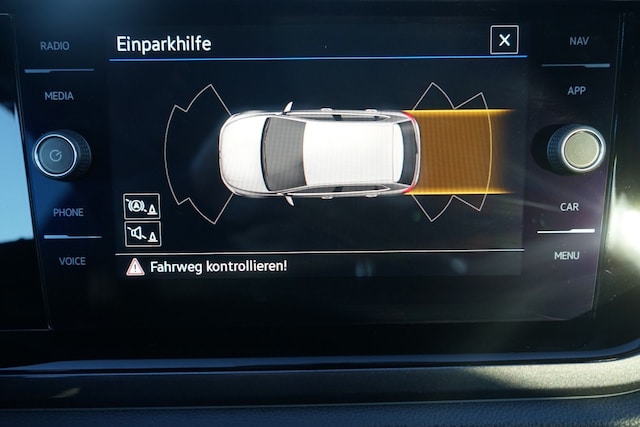 Volkswagen Polo 1.0 TSI Highline R-Line