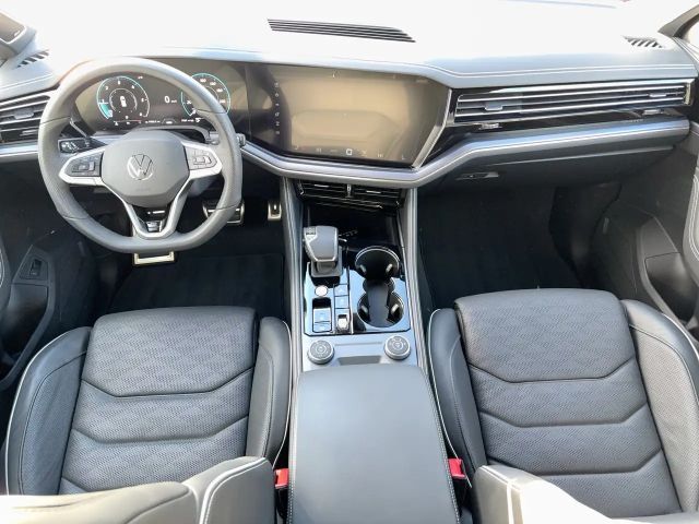 Volkswagen Touareg R-Line Style