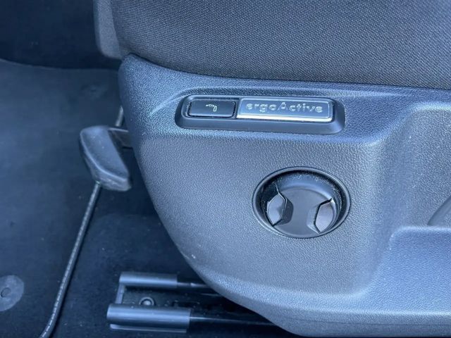 Volkswagen T-Roc 2.0 TSI IQ.Drive R-Line