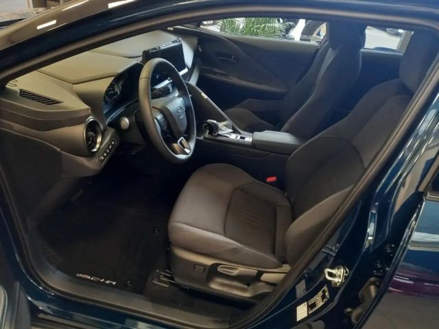 Toyota C-HR Active Hybride Plug-in