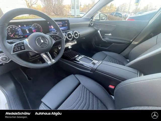 Mercedes-Benz A 180 Progressive