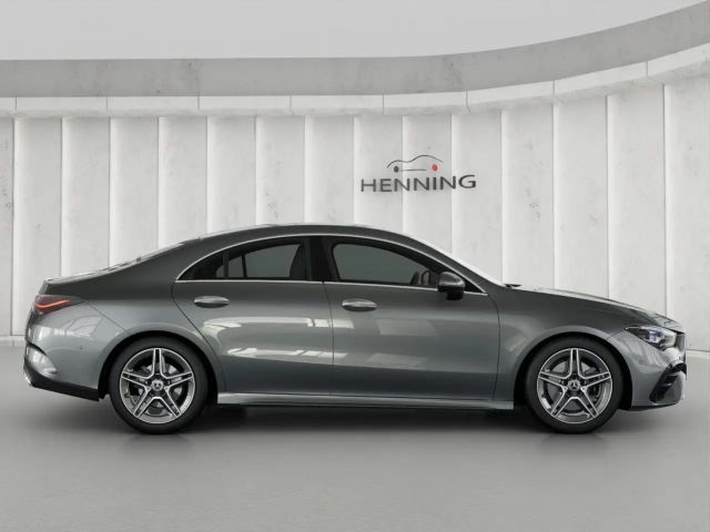 Mercedes-Benz CLA 200 AMG Line Coupé