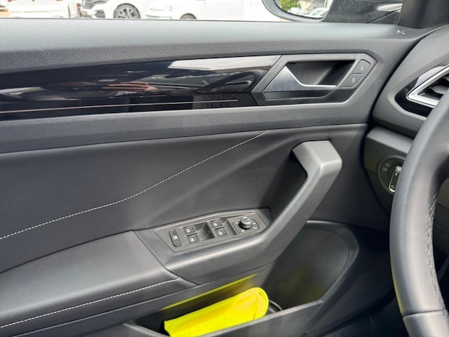 Volkswagen T-Roc DSG R-Line