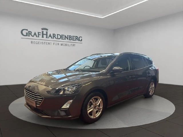 Ford Focus Cool & Connect