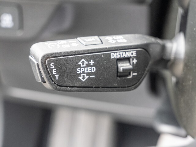 Audi Q4 e-tron SUV 45 e-tron Audi Q4 e-tron