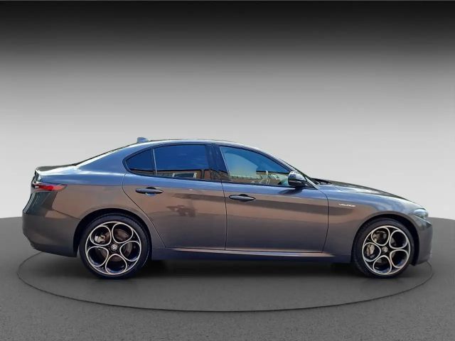 Alfa Romeo Giulia AT8 Q4 Veloce