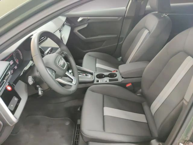 Audi A3 30 TFSI Sedan