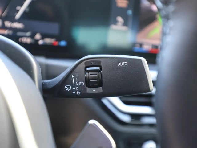 BMW 320 320d M-Sport Sedan xDrive