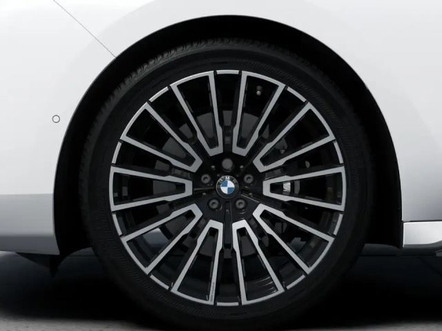 BMW 740 740d Sedan xDrive