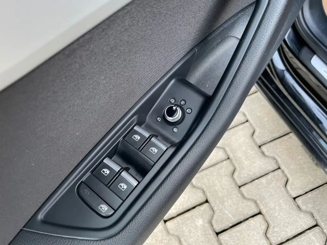 Audi A4 35 TDI S-Line S-Tronic