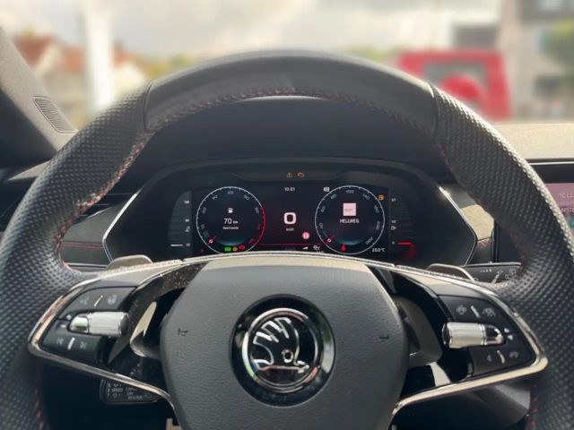 Skoda Octavia 2.0 TSI Combi RS