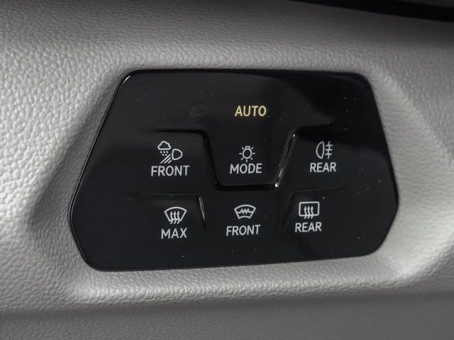 Volkswagen Multivan DSG Lang Life T7