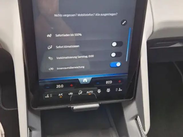 Ford Capri Premium RWD