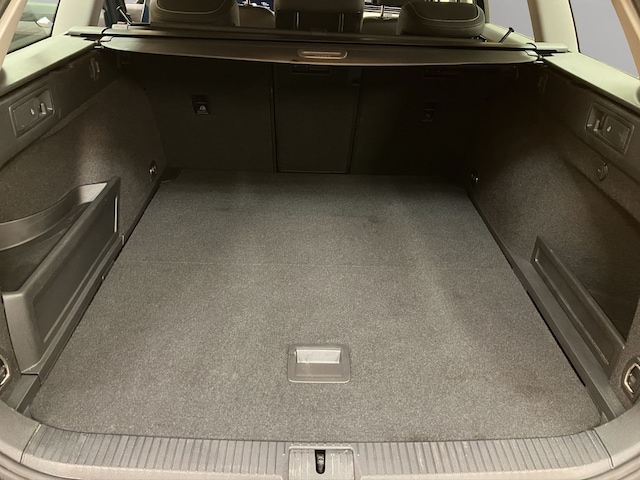 Volkswagen Passat 2.0 TDI Business DSG Variant