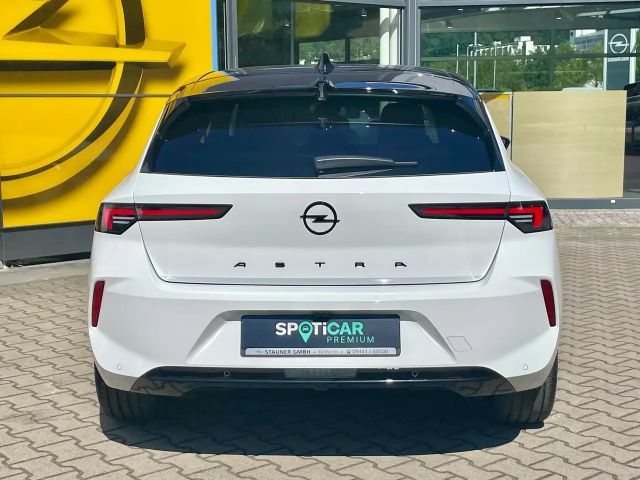 Opel Astra GS-Line Grand Sport