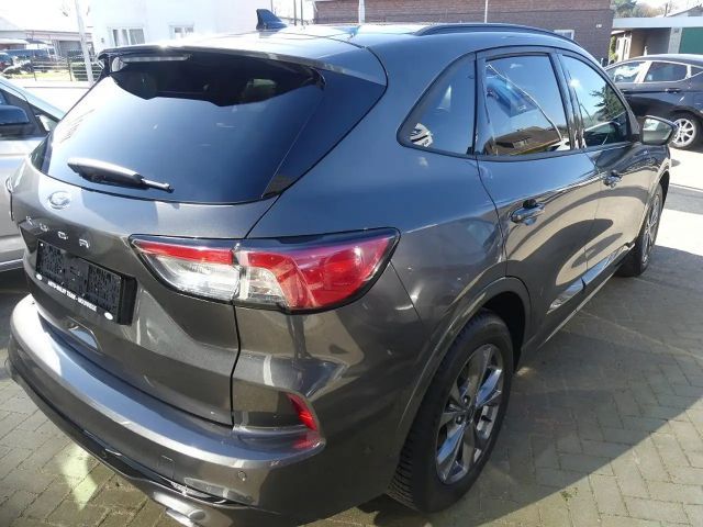 Ford Kuga ST Line X
