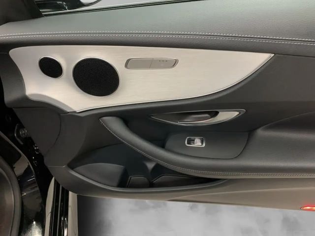 Mercedes-Benz E 200 Coupé