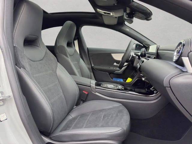 Mercedes-Benz CLA 180 Coupé